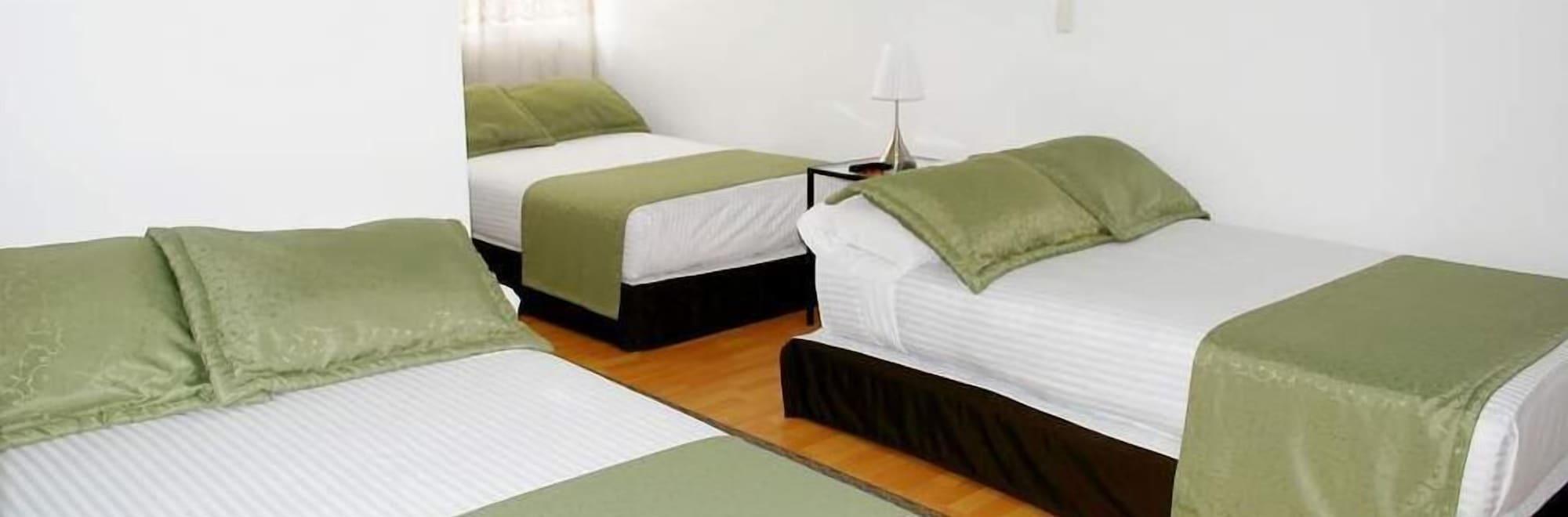 Hotel Portal De Milan Манисалес Екстериор снимка